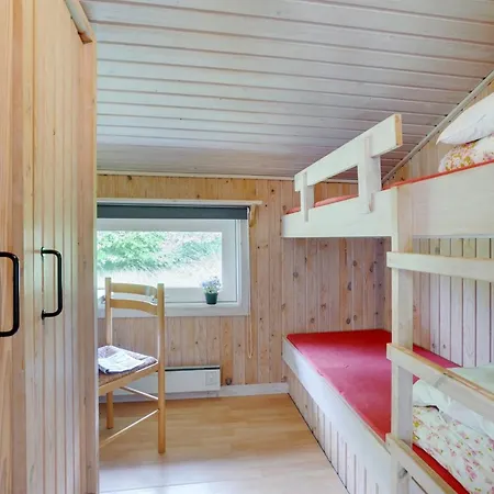 Evan - 1-3km From The Sea By Interhome