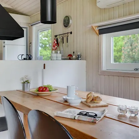 Evan - 1-3km From The Sea By Interhome Feriehus